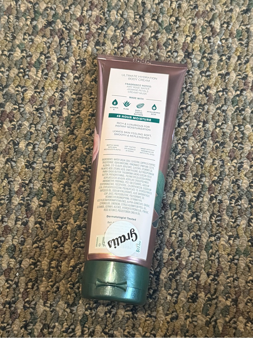 Brand new Bath & Body Works Ultimate Hydration Body Cream 8 Fl Oz (Rose) - Picture 2 of 2